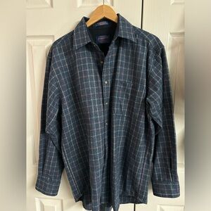 Pendleton Men Shirt 100% wool size M